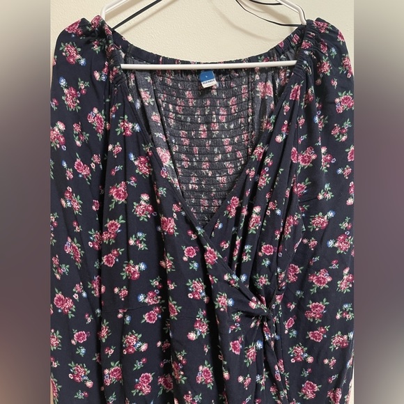 Old Navy Tops - Old Navy - Floral Wrap Around Top